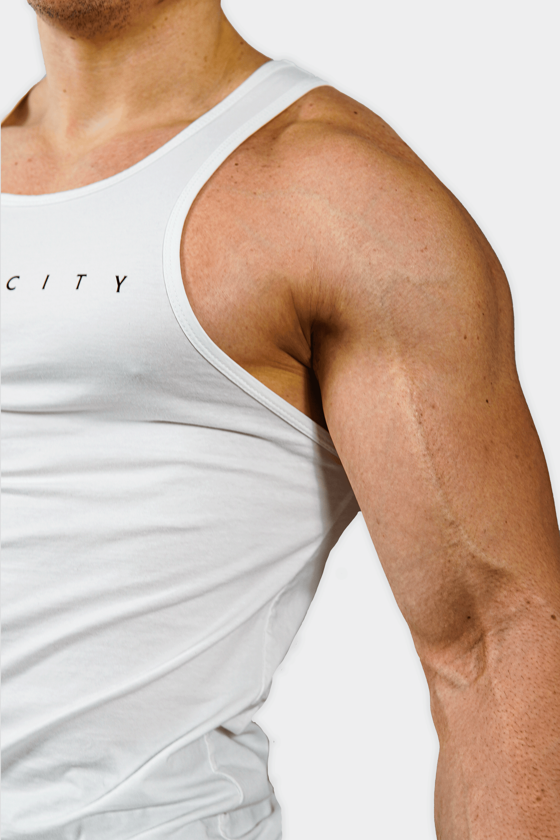 WHITE MUSCLE FIT VEST - Tenacity